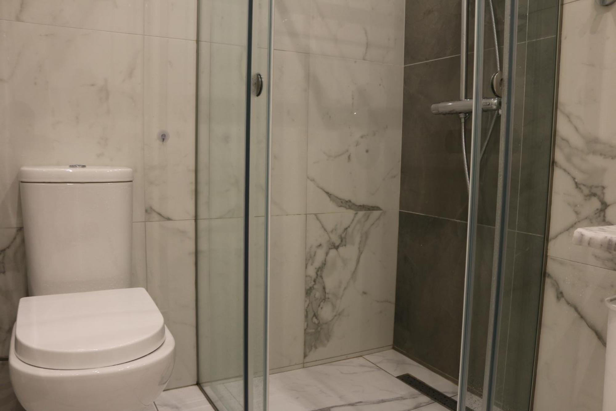 Infinity Sea View Penthouse Apartment Sarande Bagian luar foto