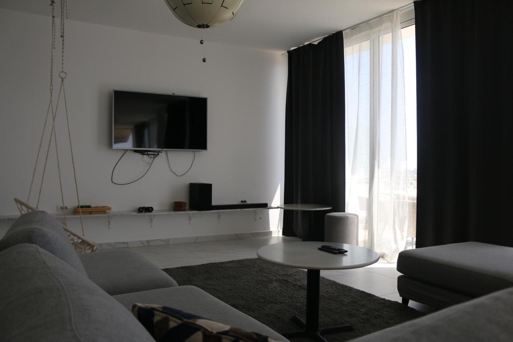 Infinity Sea View Penthouse Apartment Sarande Bagian luar foto
