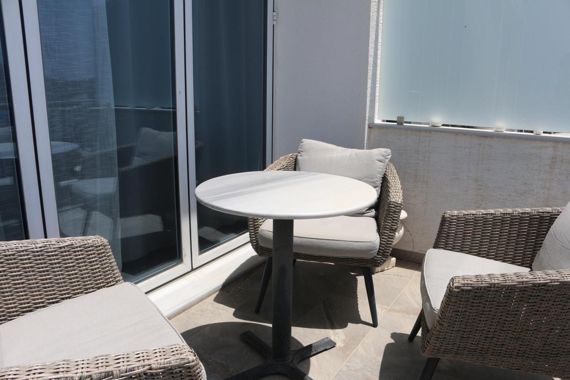 Infinity Sea View Penthouse Apartment Sarande Bagian luar foto