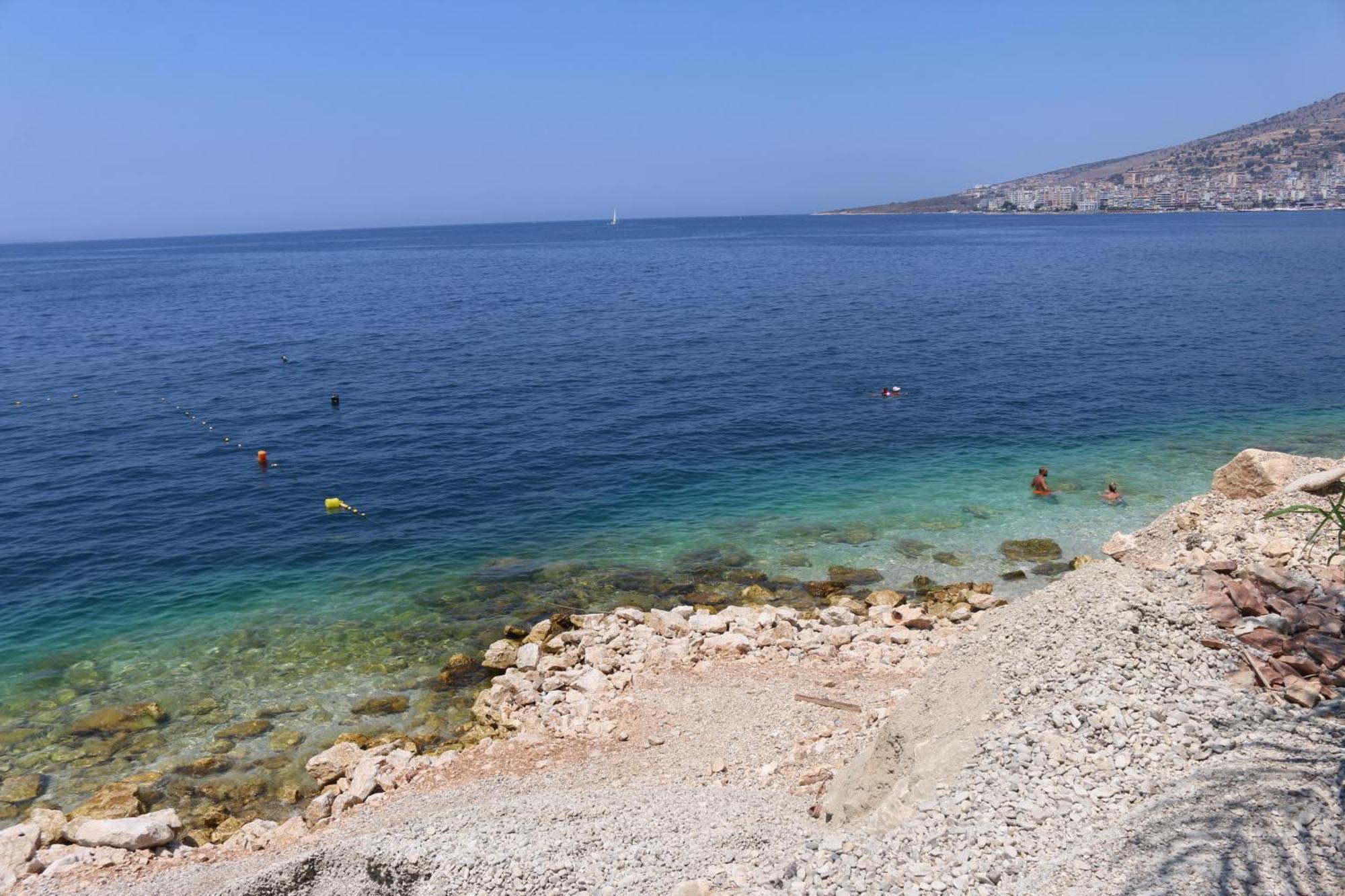 Infinity Sea View Penthouse Apartment Sarande Bagian luar foto